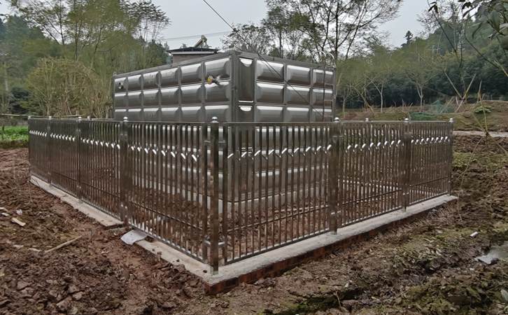 1752714599185728.jpg 供水泵房202(1).jpg